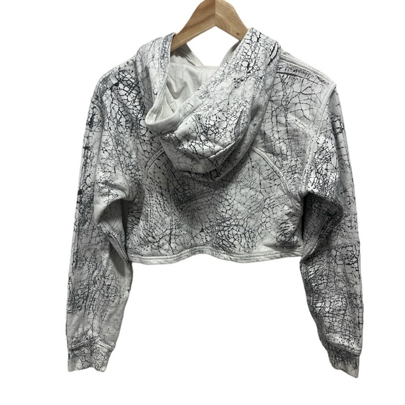Lululemon All  Yours Cropped Hoodie in Thread Dye White Black - Picture 5 of 11